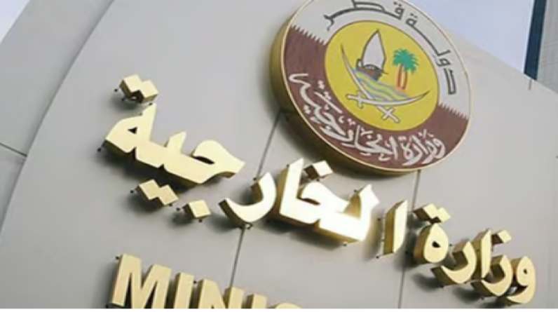 الخارجية القطرية : قطر تدشن جسرا بريا لإمداد غزة بـ1.25 مليون لتر من الوقود